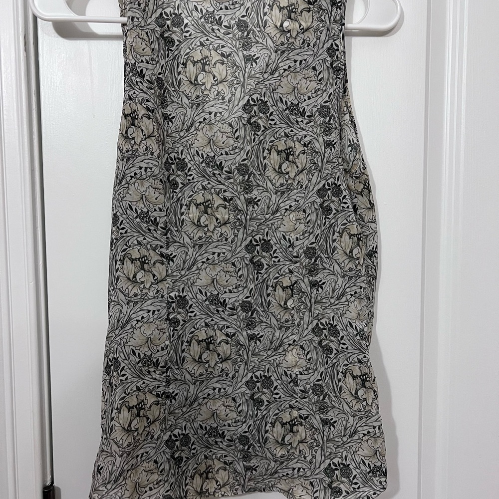 H&M floral sheer sleeveless blouse size 4 - Picture 4 of 4